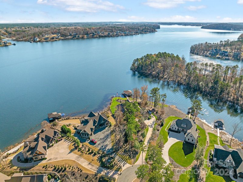 Property image 3 at 152 Forest Lake Court, Norwood, NC 28128