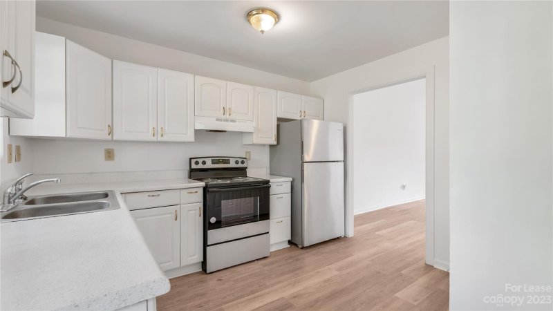 Property image 5 at 3733 Oakwood Road, Charlotte, NC 28269