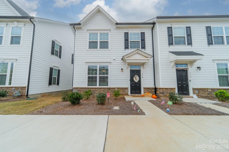 Property image 2 at 118 Hamrick Road, Gastonia, NC 28056