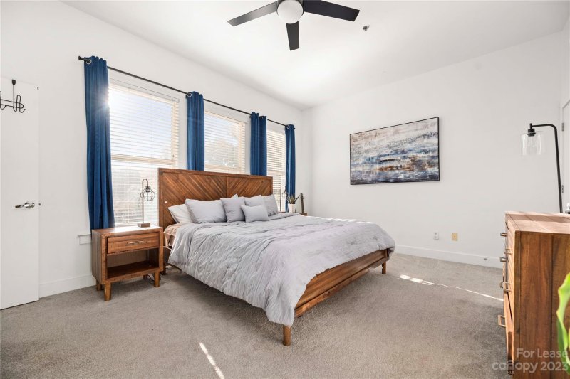 Property image 3 at 914 Westmere Avenue, Charlotte, NC 28208