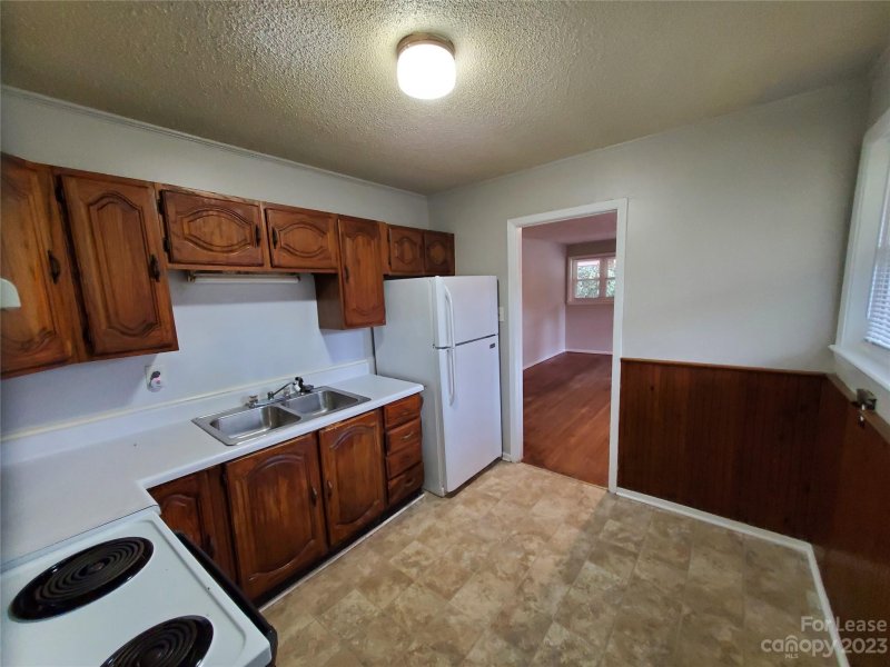 Property image 3 at 1444 Academy Street, Charlotte, NC 28205