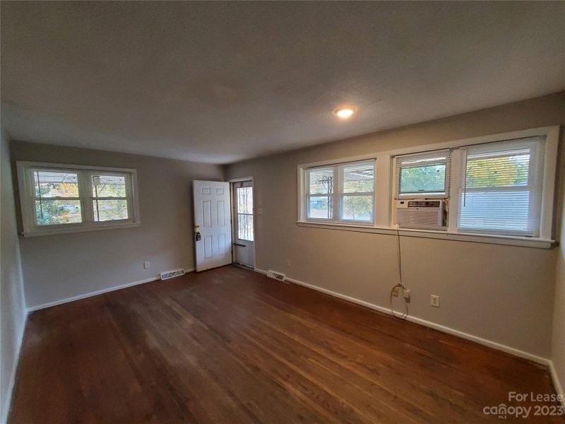 Property image 5 at 1444 Academy Street, Charlotte, NC 28205