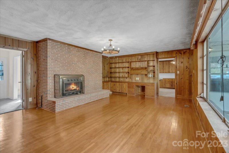 Property image 2 at 219 Walnut Avenue, Mount Holly, NC 28120