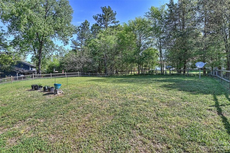 Property image 4 at 12029 Five Cedars Road, Charlotte, NC 28226