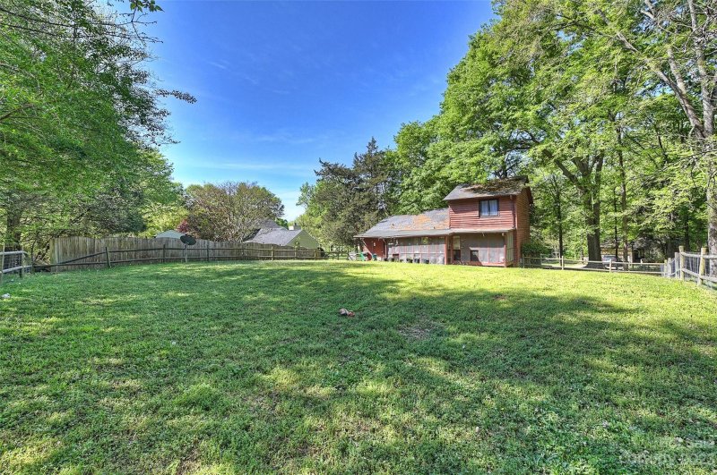 Property image 5 at 12029 Five Cedars Road, Charlotte, NC 28226