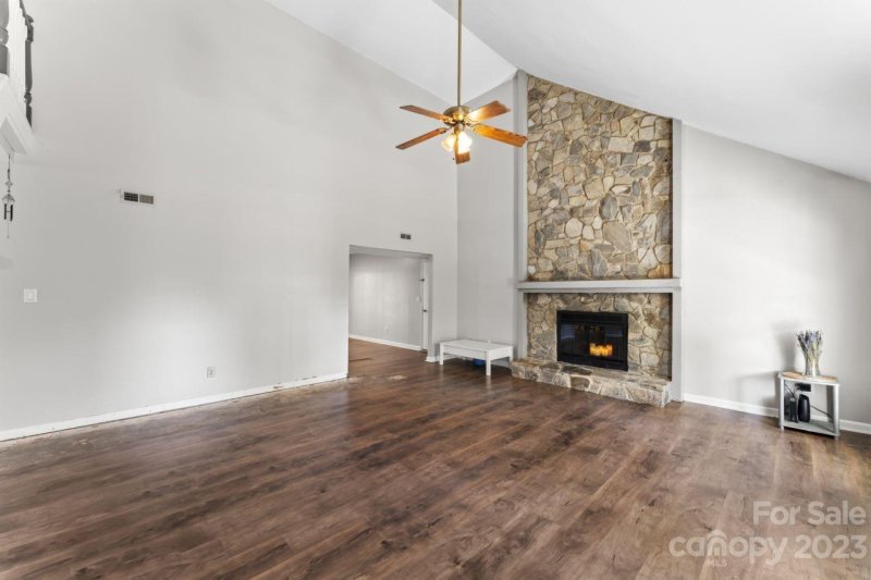 Property image 4 at 11200 Peppertree Lane, Charlotte, NC 28277