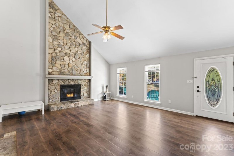 Property image 5 at 11200 Peppertree Lane, Charlotte, NC 28277