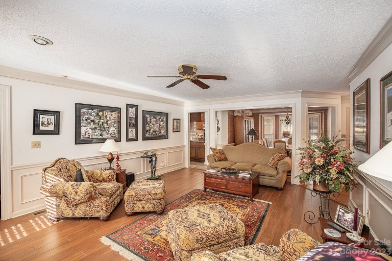 Property image 5 at 2435 Willowbrook Drive, Matthews, NC 28104