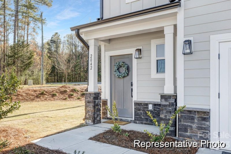 Property image 2 at 2017 Crooked Oak Lane, York, SC 29745