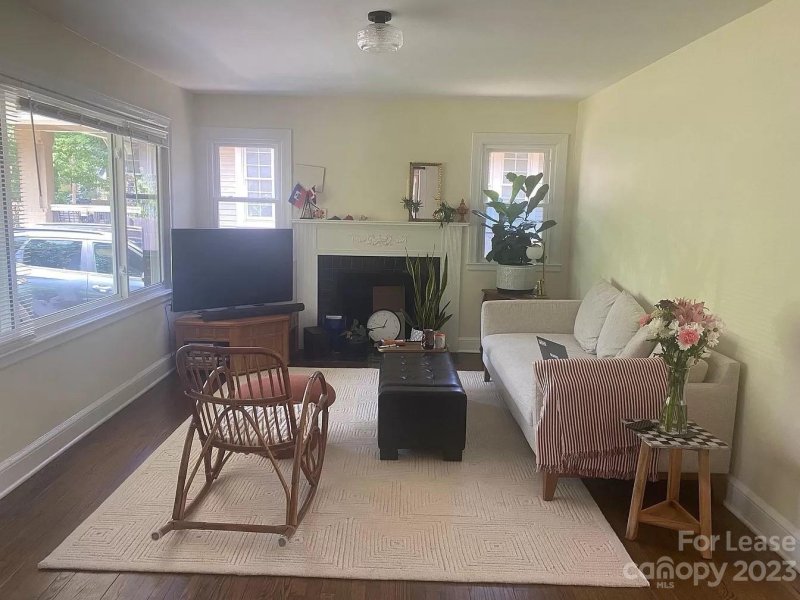 Property image 3 at 216 Sylvania Avenue, Charlotte, NC 28205