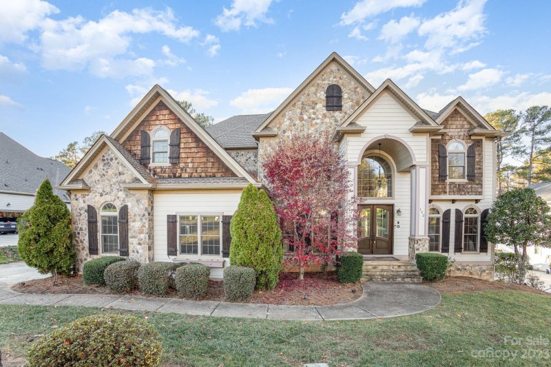 142 Blue Ridge Trail