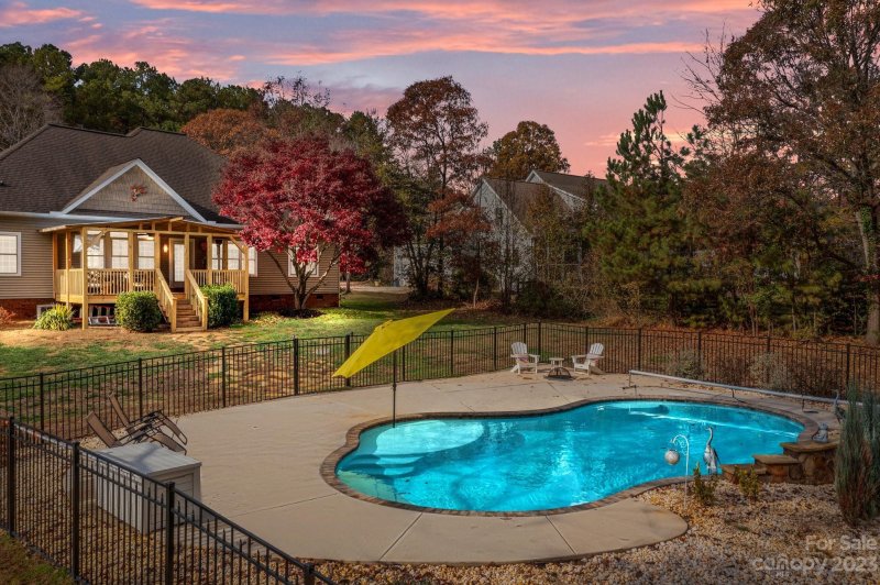 2558 Camelia Pointe Drive