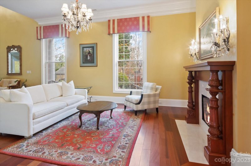 Property image 4 at 84 Marlborough Road, Asheville, NC 28804