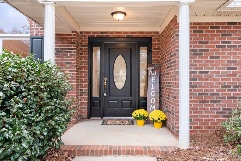 Property image 2 at 1777 Knights Drive, Denver, NC 28037