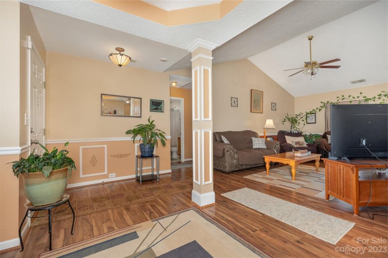 Property image 5 at 14440 Arlandes Drive, Charlotte, NC 28278