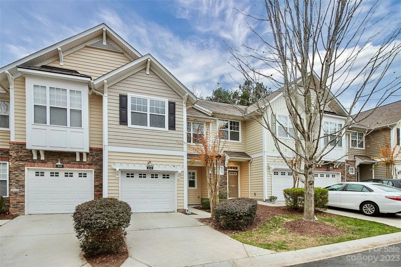 Property image 2 at 803 Petersburg Drive, Fort Mill, SC 29708