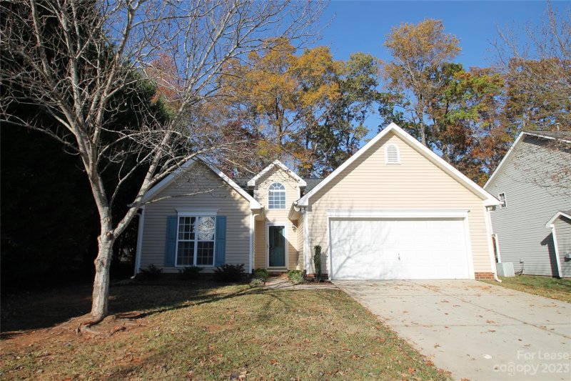 1235 Spring View Court