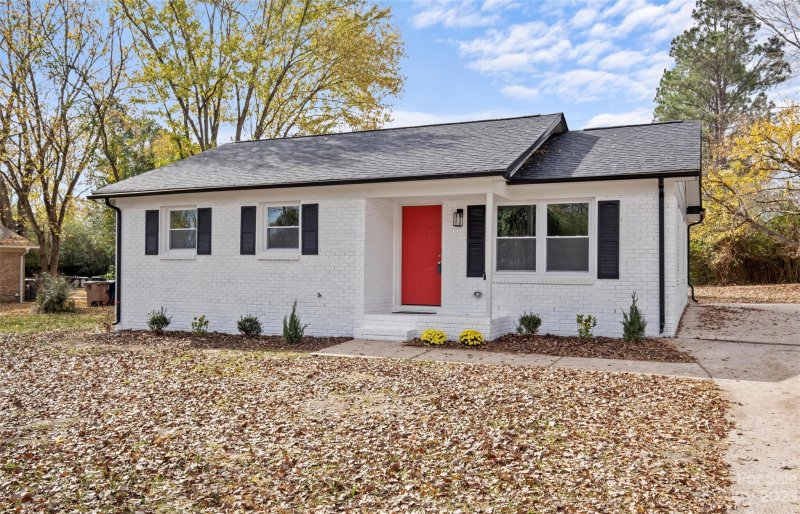 Property image 2 at 7903 Teakwood Road, Indian Trail, NC 28079