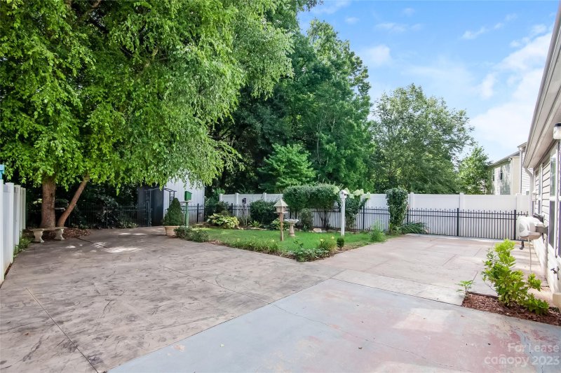 Property image 2 at 4218 Everest Drive, Gastonia, NC 28054