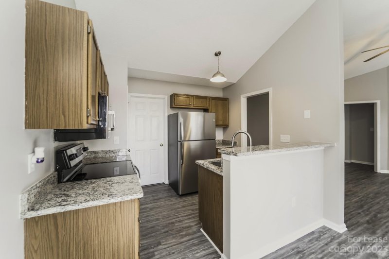 Property image 3 at 7052 Hunters Bluff Drive, Denver, NC 28037