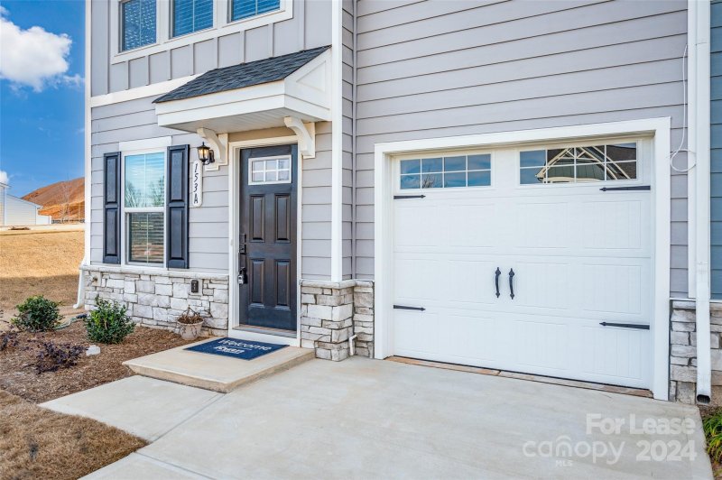 Property image 2 at 153 Stella Lane, Troutman, NC 28166