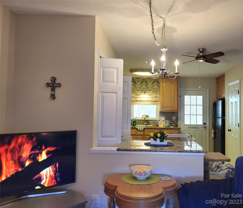 Property image 5 at 115 23rd Street, Hickory, NC 28601