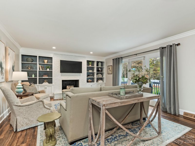 Property image 4 at 5009 Gamton Court, Charlotte, NC 28226