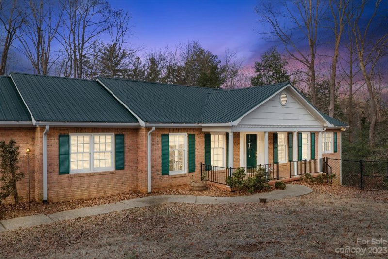 Property image 5 at 3064 Woodstream Drive, Valdese, NC 28690