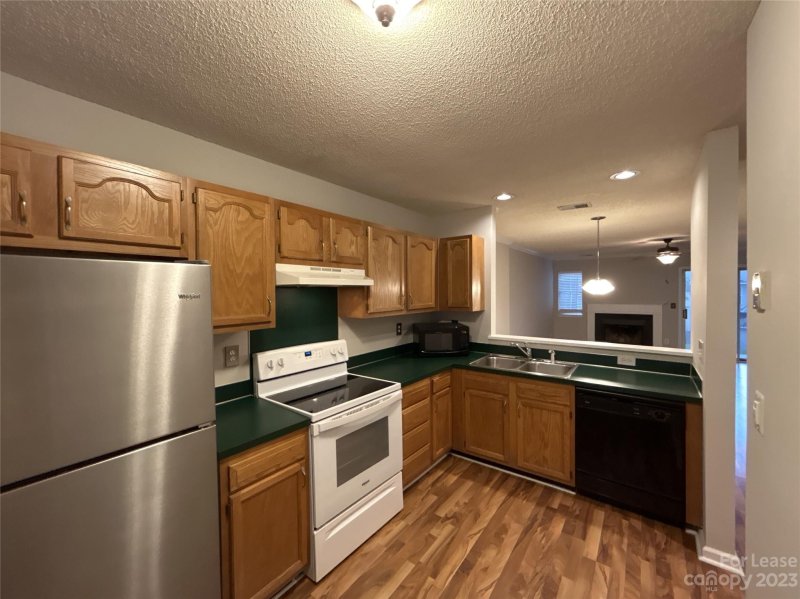 Property image 3 at 9130 Charminster Court, Charlotte, NC 28269