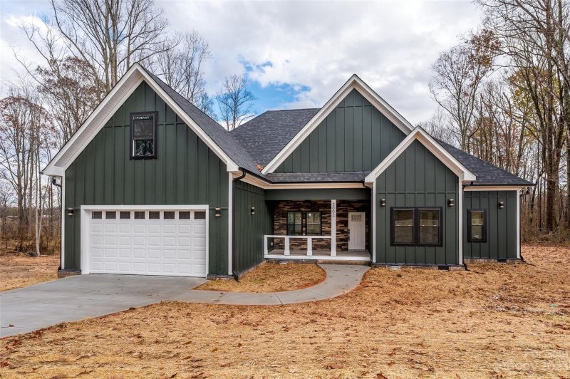 2002 Plain Field Drive