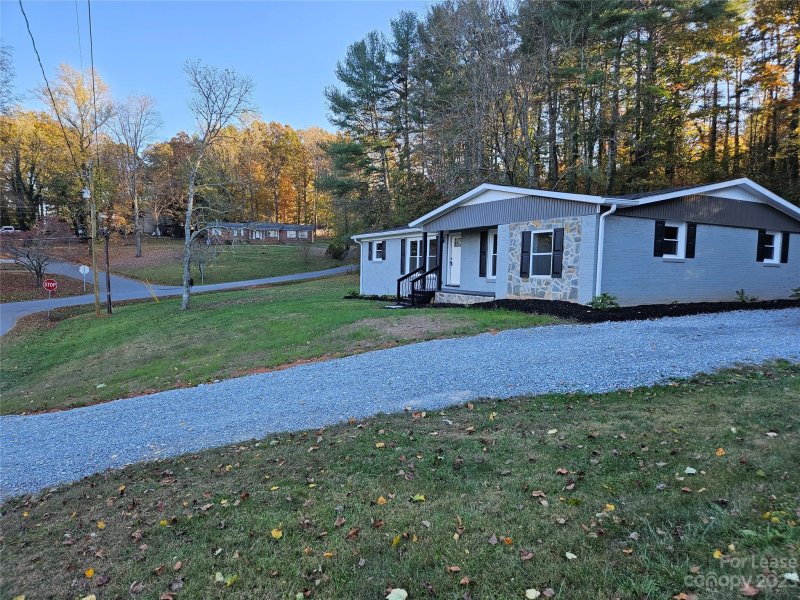 Property image 3 at 103 Sunset Drive, Morganton, NC 28655