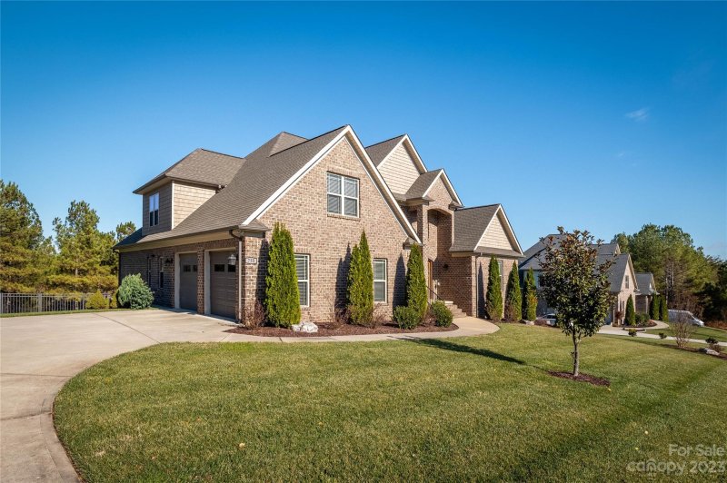 Property image 2 at 755 River Bend Drive, Granite Falls, NC 28630