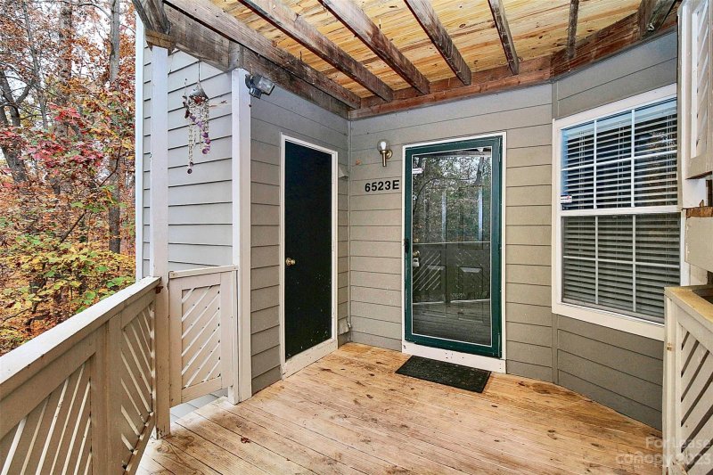 Property image 3 at 6523 Clavell Lane, Charlotte, NC 28210