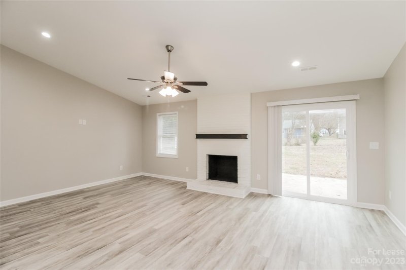 Property image 5 at 5421 Doverstone Court, Charlotte, NC 28208