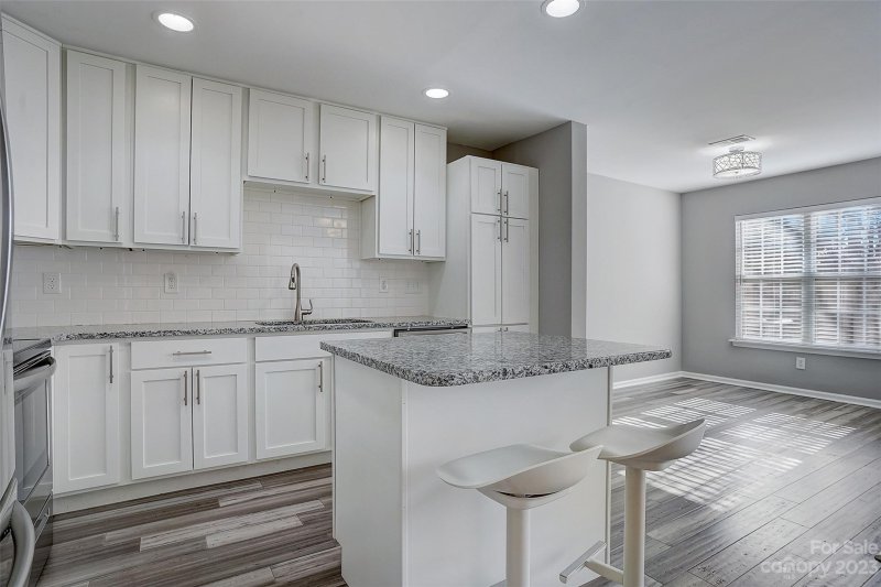 Property image 5 at 8204 Churchton Place, Charlotte, NC 28277