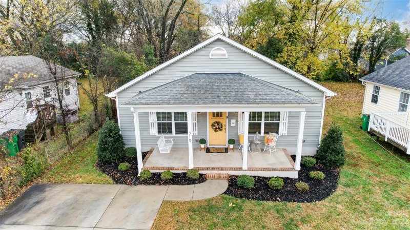 Property image 3 at 219 Harrison Street, Charlotte, NC 28208