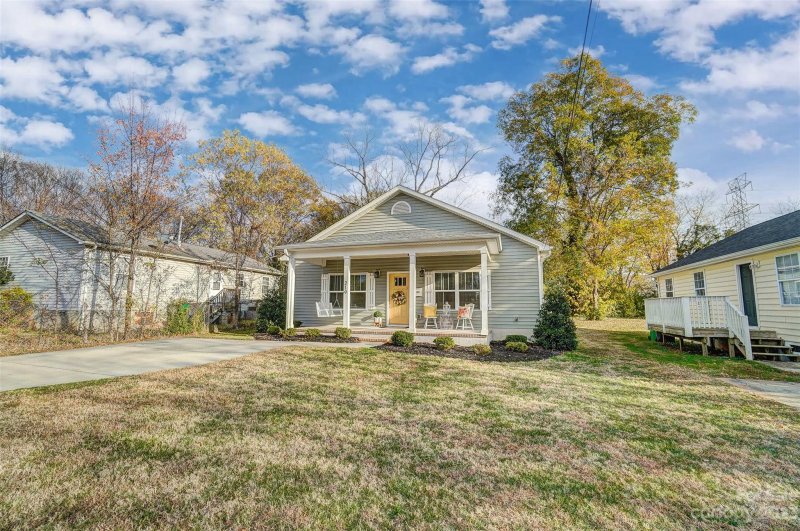 Property image 4 at 219 Harrison Street, Charlotte, NC 28208