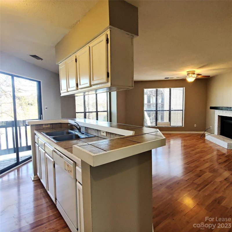 Property image 2 at 8137 Cedar Glen Drive, Charlotte, NC 28212