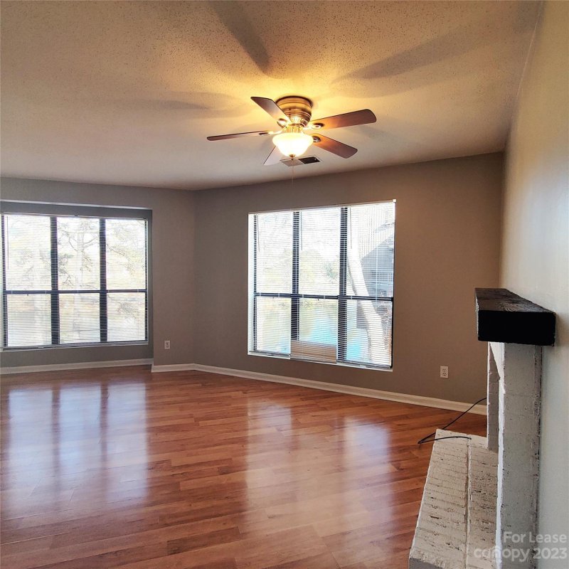 Property image 3 at 8137 Cedar Glen Drive, Charlotte, NC 28212