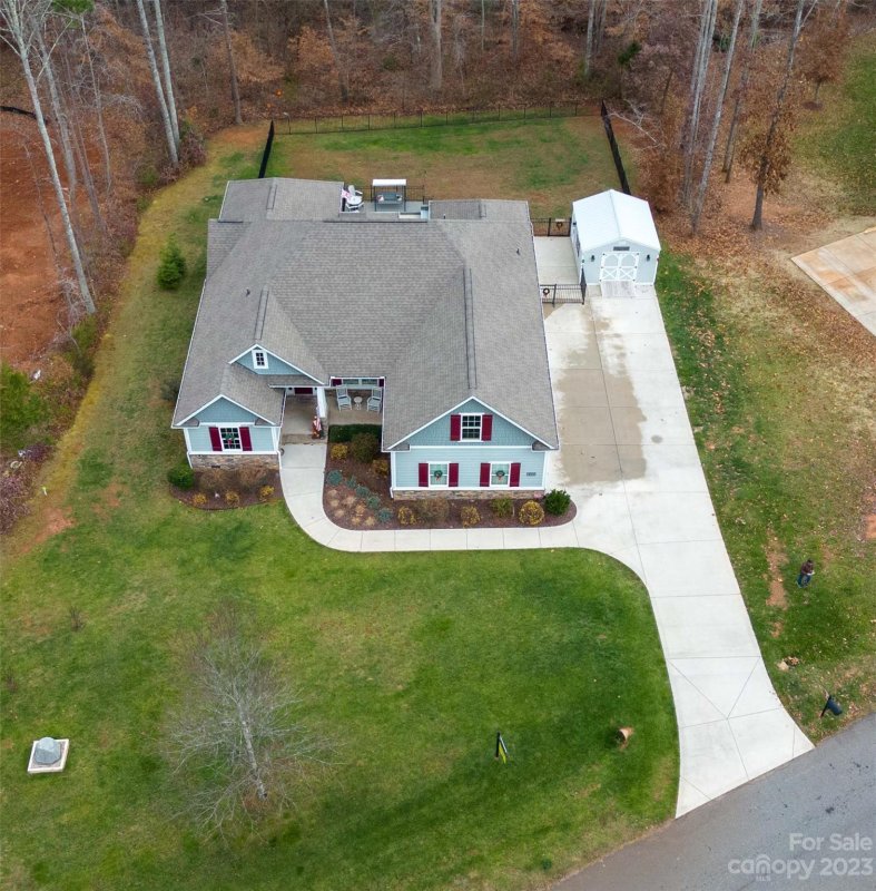 Property image 3 at 4501 N Wynswept Drive, Maiden, NC 28650