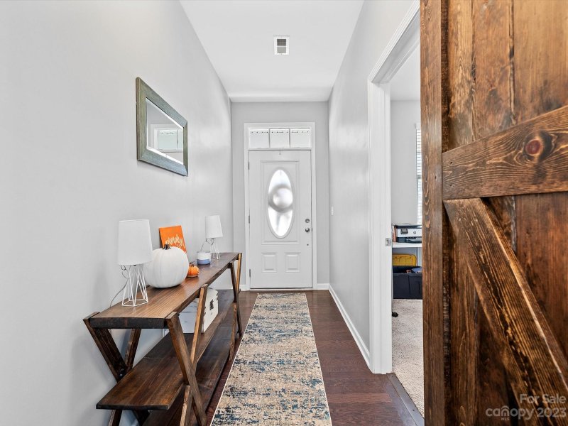 Property image 3 at 9013 Willowfield Drive, Charlotte, NC 28269