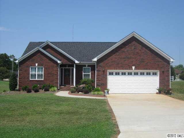 1022 Walnut Springs Court