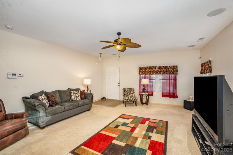 Property image 5 at 5810 Ringneck Road, Charlotte, NC 28216