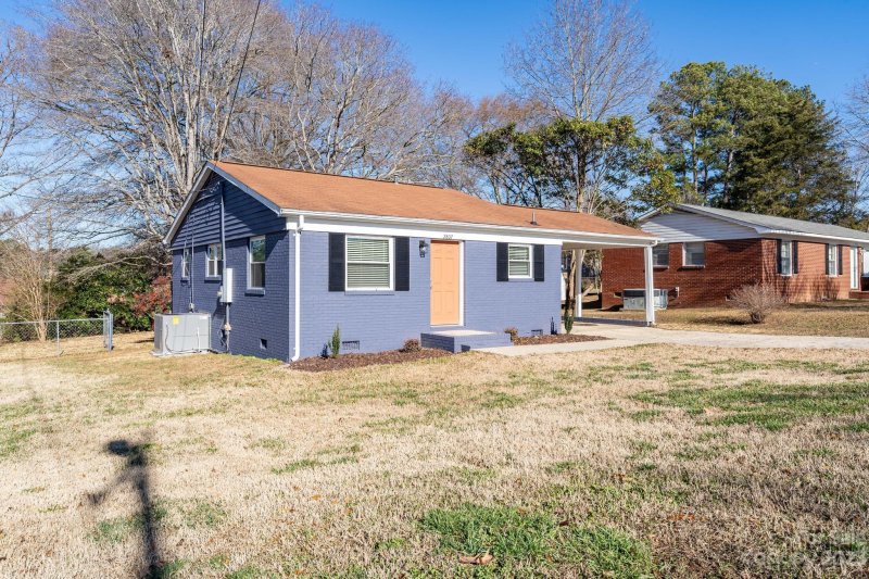 Property image 3 at 2807 Gail Avenue, Gastonia, NC 28052