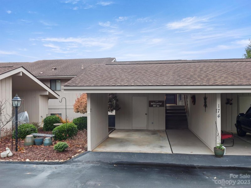 Property image 4 at 174 Glen Cannon Point, Pisgah Forest, NC 28768