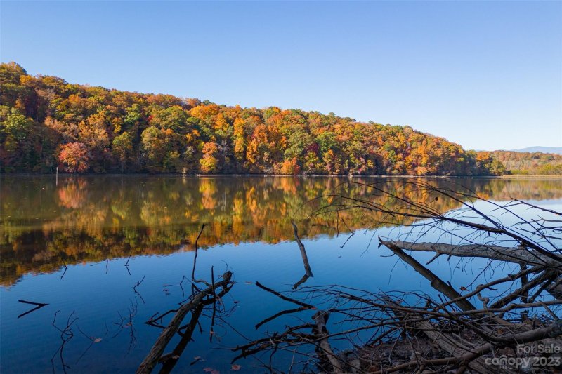 Property image 3 at 274 West Camp Drive, Marion, NC 28752