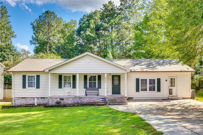 337 Swamp Fox Drive