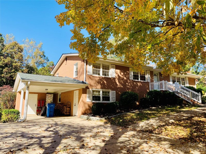 Property image 2 at 710 Crestview Drive, Albemarle, NC 28001
