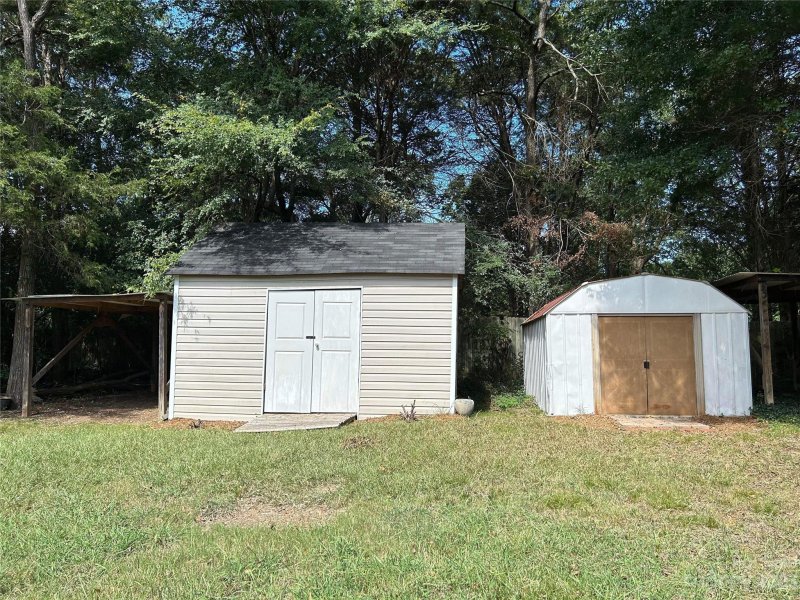 Property image 5 at 11818 Larkridge Court, Charlotte, NC 28226