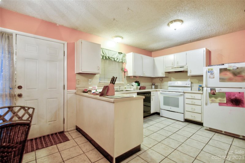 Property image 5 at 7348 Pebblestone Drive, Charlotte, NC 28212